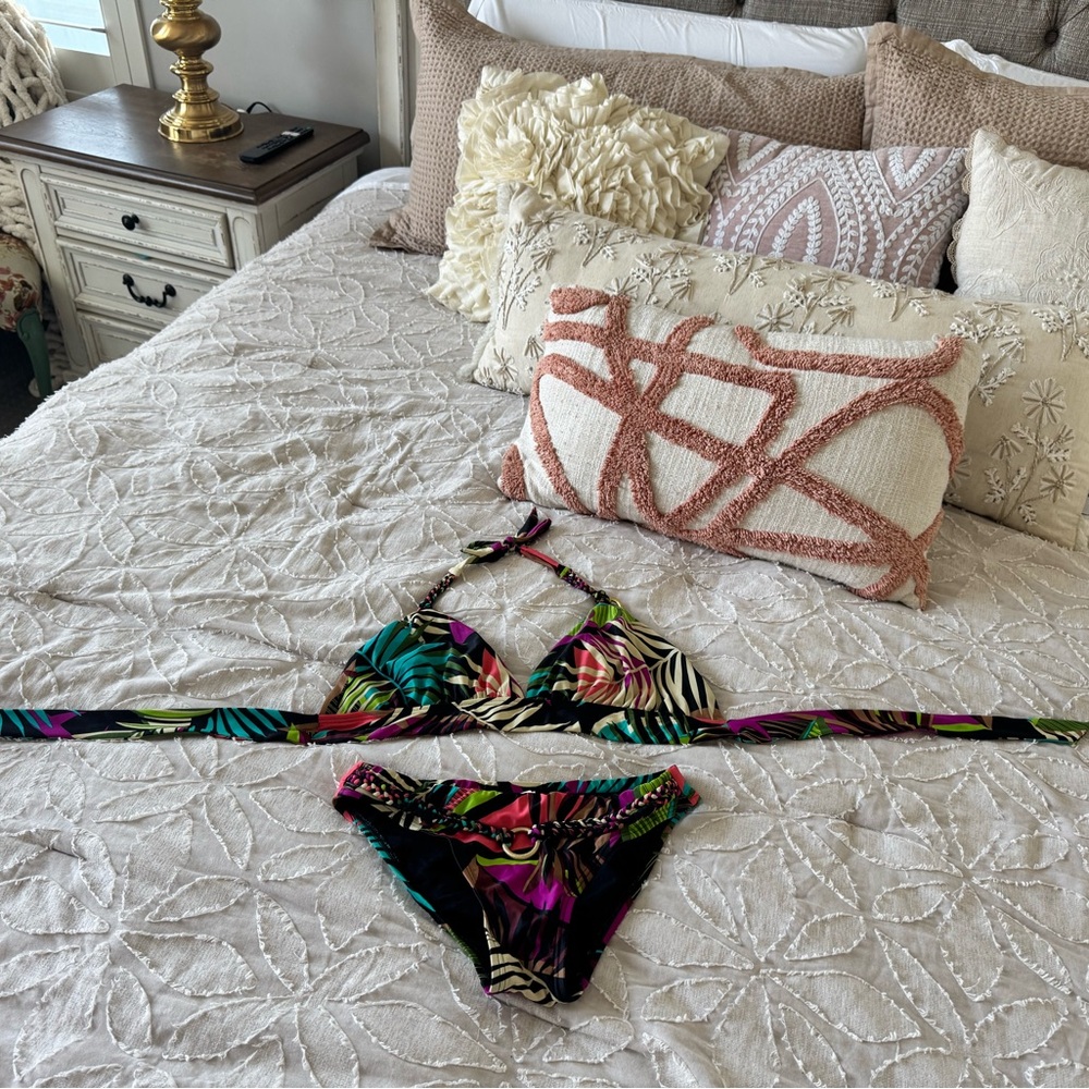 Swim Systems Bikini Set Tropical Print Braided Detail 42D/small bottom